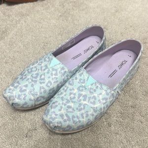 Purple & Blue Toms slip ons